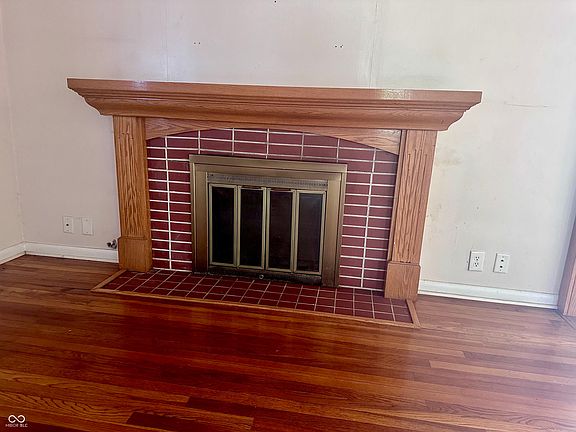 4th image of 7030 Shelby St