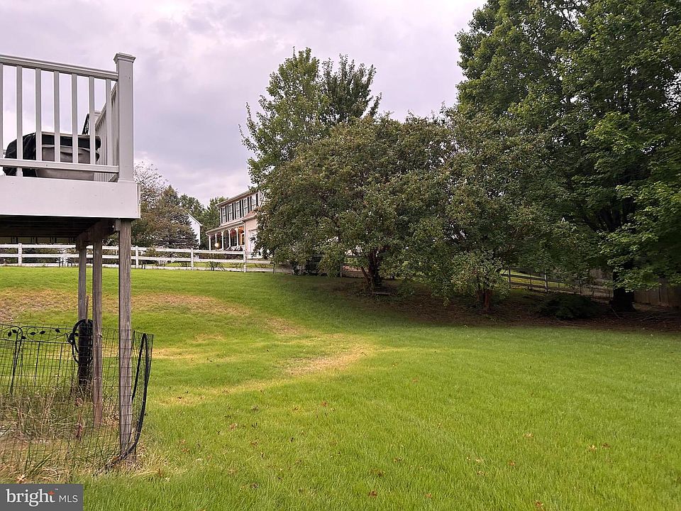 2nd image of 5678 Roundtree Dr