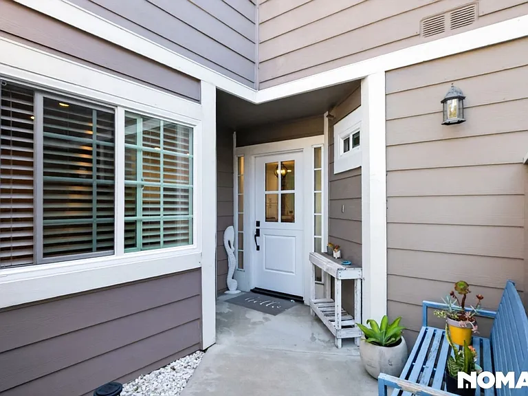 33192 Ocean Rdg — Photo 2