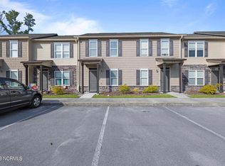 417 Sullivan Loop Rd, Midway Park, NC 28544