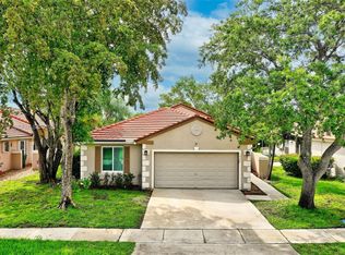 1901 NW 180th Way, Pembroke Pines, FL 33029