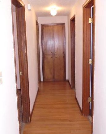 2nd image of 975 N 4th St