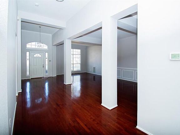 2nd image of 4576 Postbridge Dr