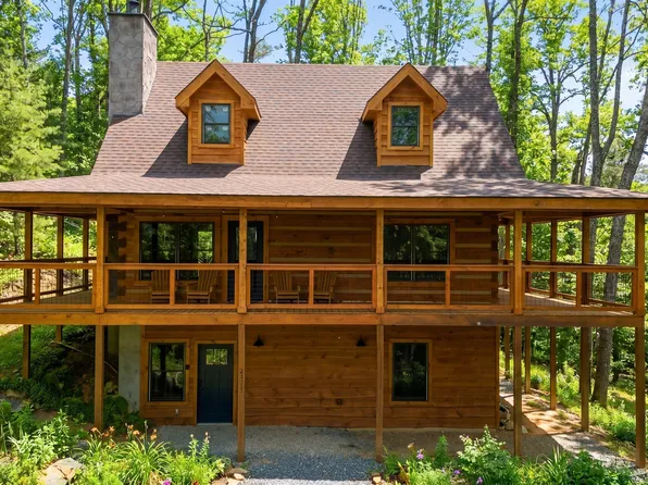 2171 Bause Watson Ln, Gatlinburg, TN 37738