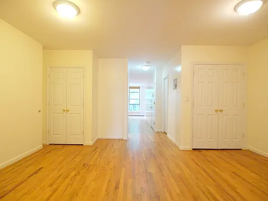Rented by Douglas Elliman | media 27