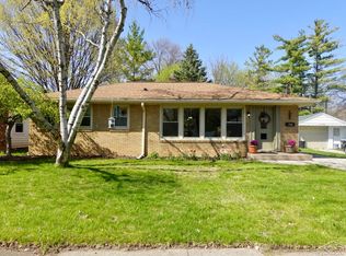 1720 Lessur St, Saginaw, MI 48602