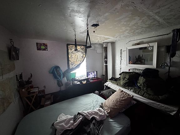 4th image of 1344 Giannas Ct