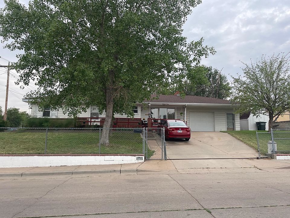 1st image of 1301 Avenue D