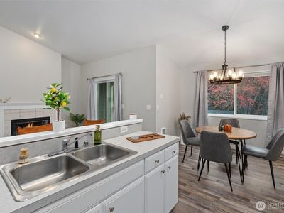 6525 200th Street SW #201, Lynnwood, WA, 98036