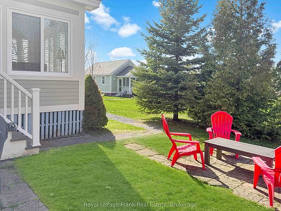 3rd image of 34 Meadow View Ln