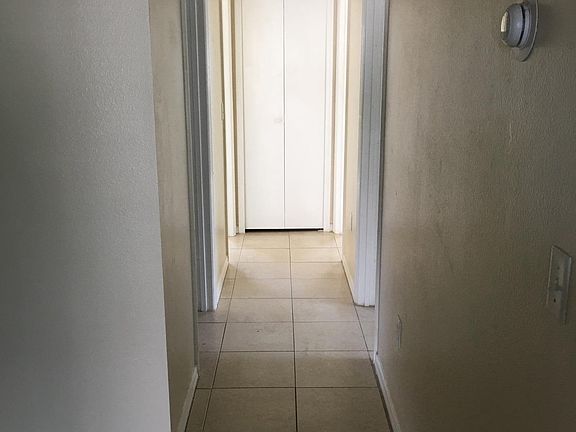5th image of 2911 Canoe Cir