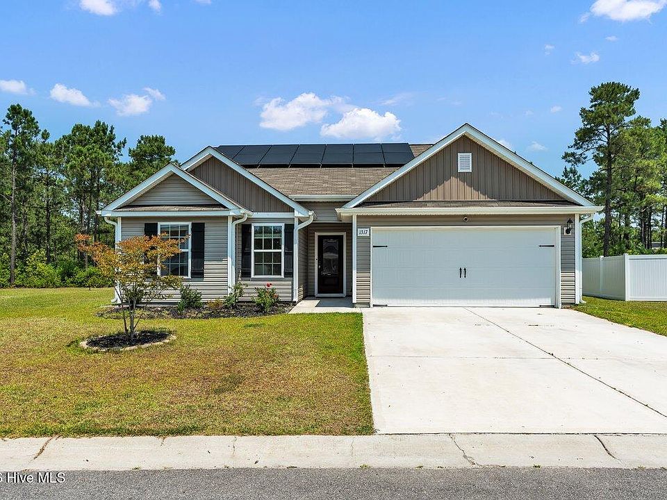 1st image of 1317 Patti Lane SE