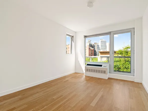 823 Classon Avenue image 1 of 9