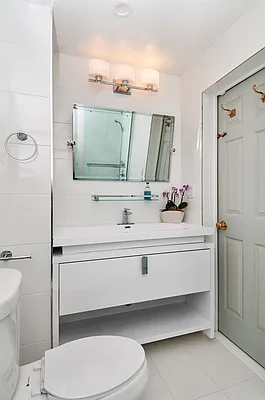 Sold by Corcoran | media 14