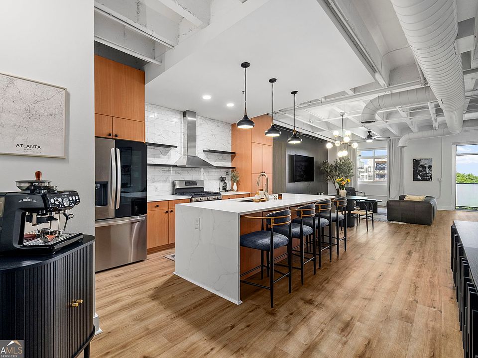 1st image of 805 Peachtree St NE Unit 521