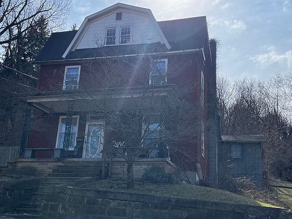 2nd image of 11 Dundee St