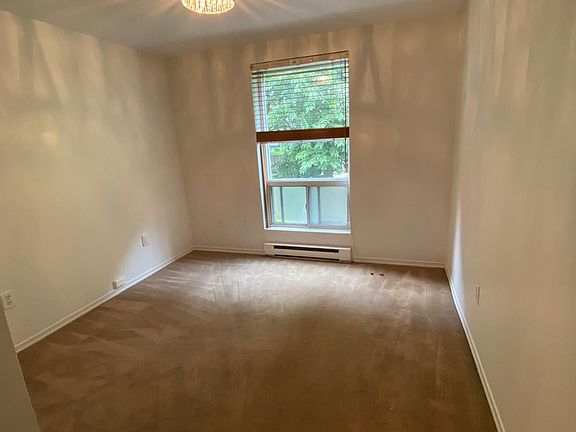 4th image of 177 Logan Ave Floor 2