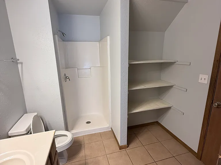 1530 Citadel Dr — Photo 9
