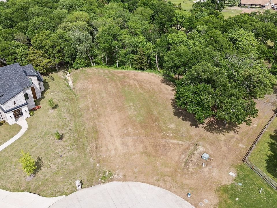 1st image of 240 Winding Creek Dr