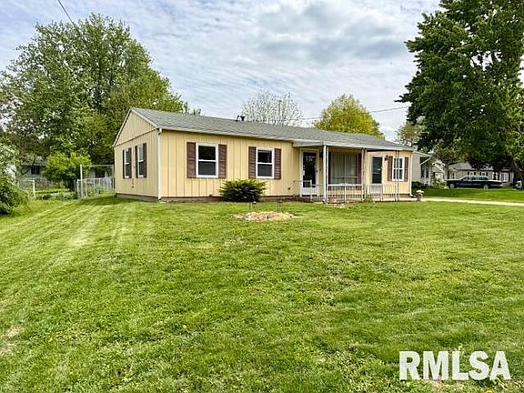 2nd image of 1008 W Collins Ct