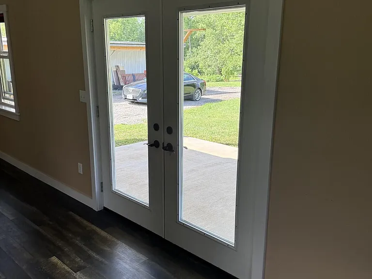 360 Metzger Dr — Photo 6