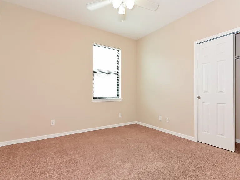 10615 55th Ct E — Photo 13