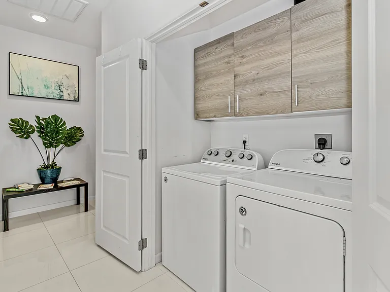 5708 Nightingale Ave #2 — Photo 13
