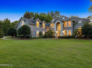 2668 Country Side Dr, Fleming Island, FL 32003