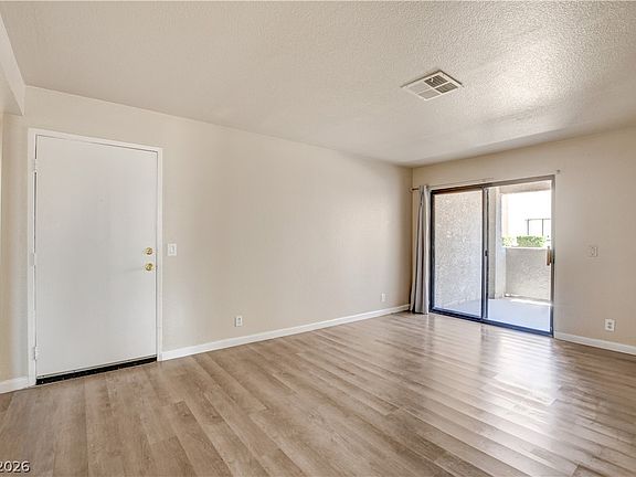 5th image of 3151 Soaring Gulls Dr Unit 1077