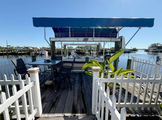 209 Denmark Dr, Ellenton, FL 34222