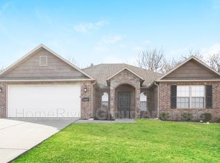 1141 Sundowner Ranch Ave, Prairie Grove, AR 72753