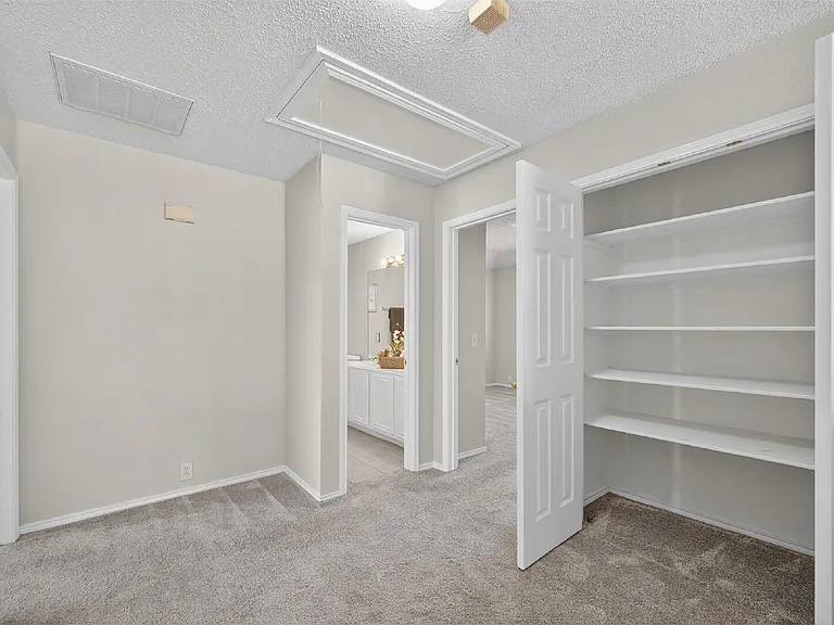4729 Bull Run Dr — Photo 25