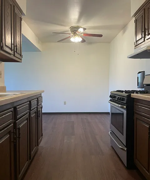 11711 W Brown Deer Rd — Photo 3