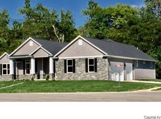 1900 Fieldstone Ct, Chatham, IL 62629