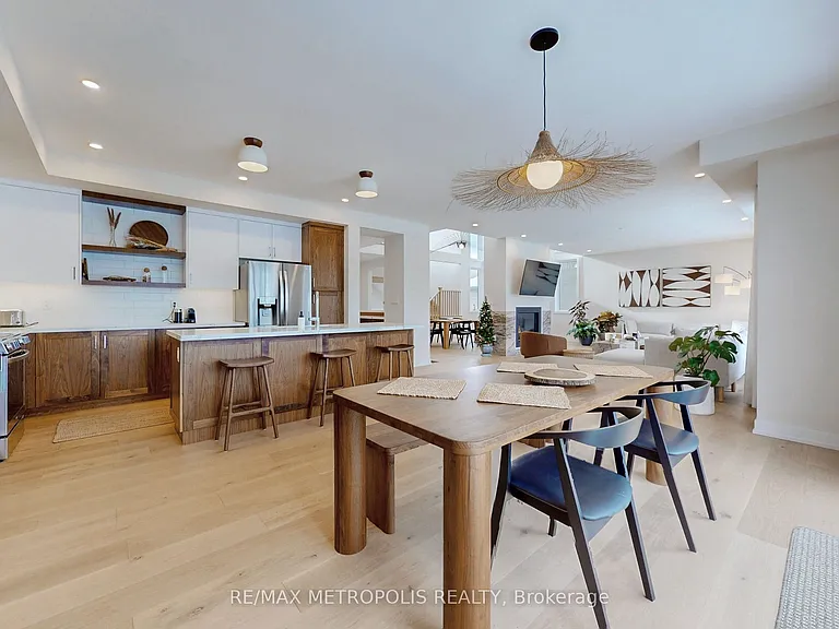 104 Stoneleigh Dr — Photo 12