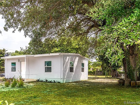 4th image of 16455 NW 162nd St