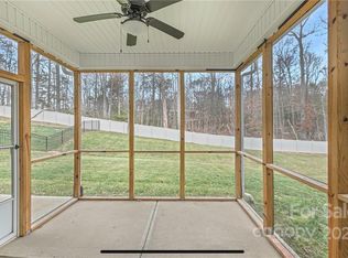 4394 Falls Lake Dr SW, Concord, NC 28025