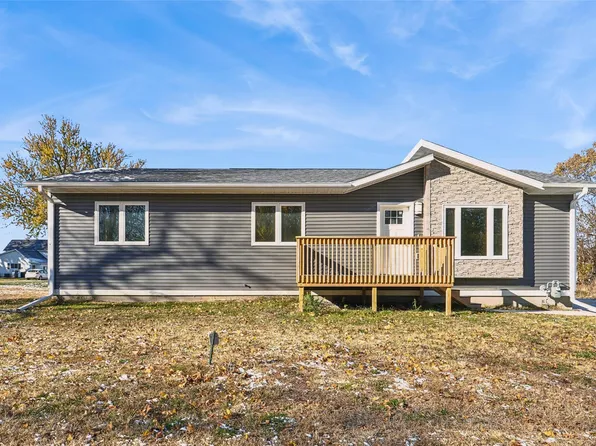 507 2nd St, Rippey, IA 50235