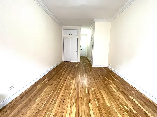 Rented by Compass | media 2
