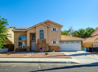 14590 Oregon Trl, Victorville, CA 92392