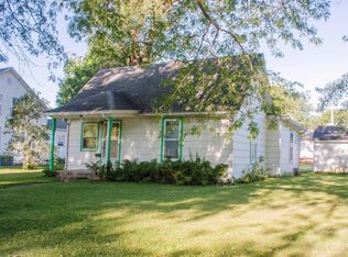 720 2nd St NE, Hampton, IA 50441