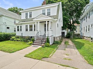 105 Whitwell St, Quincy, MA 02169