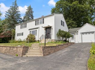 260 Meadow Rd, Portsmouth, NH 03801