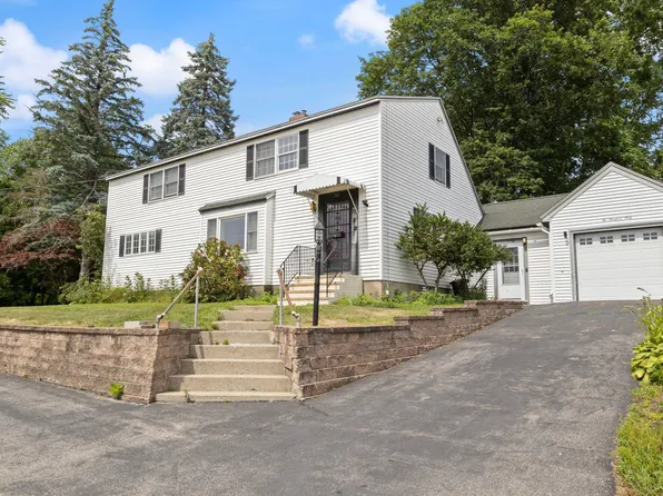 260 Meadow Road, Portsmouth, NH 03801