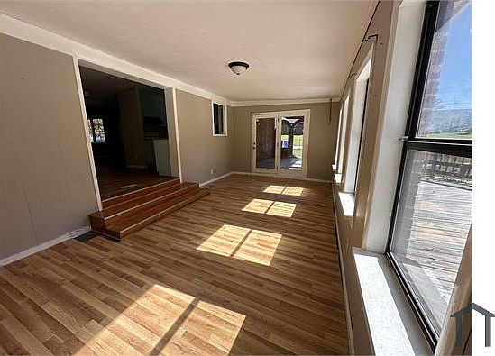4th image of 5201 Mawood St