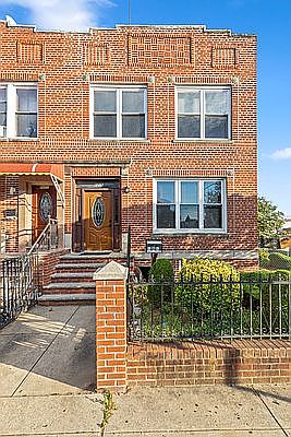 1st image of 8435 Bay 16 St #3