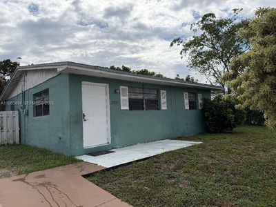 2001 SW 100th Ave, Hollywood, FL, 33025