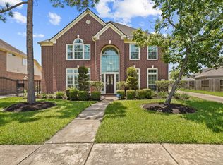 3006 Brooks Ct, Pearland, TX 77584