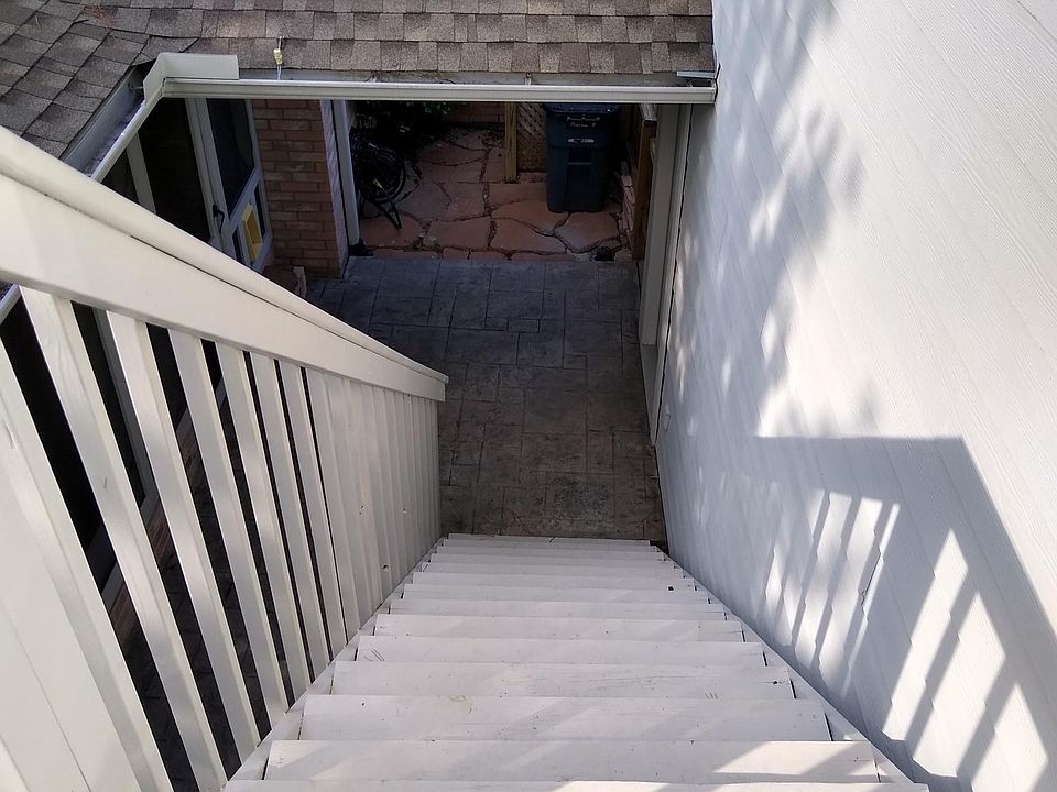 1st image of 1 Battlecreek Dr