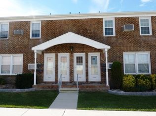 6 35th St #4, Ocean City, NJ 08226